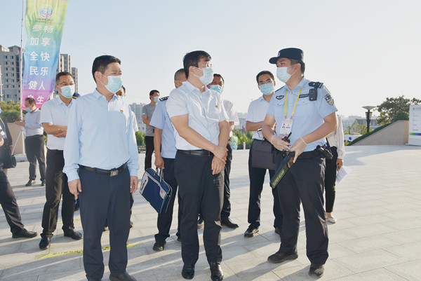 康平公安圆满完成卧龙湖冬捕季开幕式安保任务(图1)