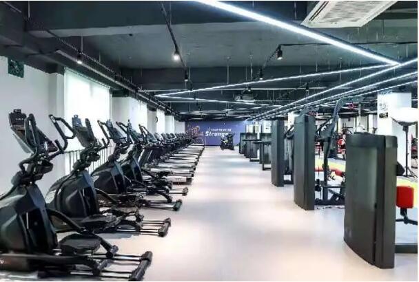 新春运动热潮席卷济南青少年篮球培训成消费新亮点(图1)