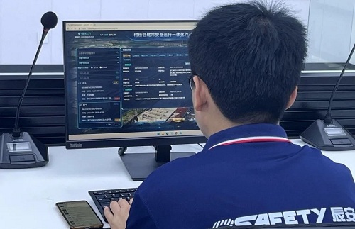 成都公寓[天玺荟]恭祝2026春节快乐!售楼处直销电话-项目电话-楼盘详情-春节购房礼遇(图1)