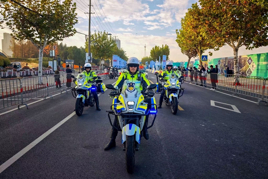 数百万游客将到来！世界杯安保压力大主办城联合训练保平安(图1)