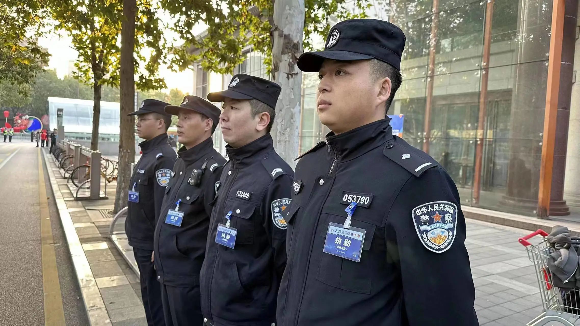 李国强调研CMG群众足球邀请赛泰安站筹备工作(图1)