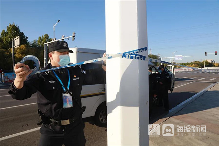 藏蓝守护畅跑湿地！宁河公安全程护航2026七里海半程马拉松(图1)