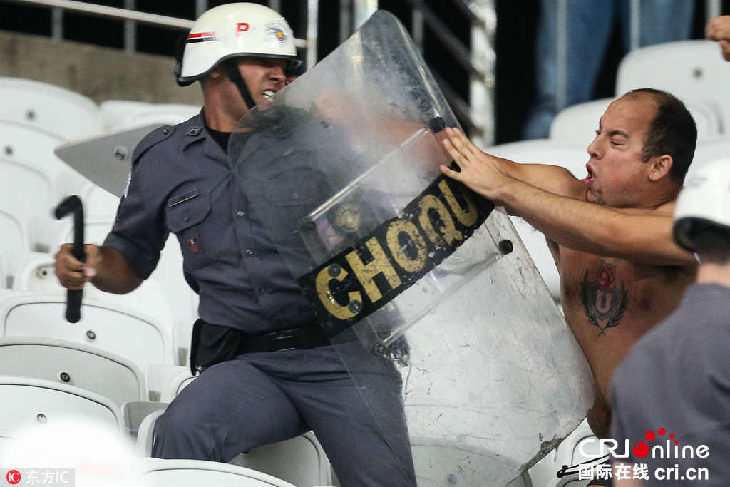 曲靖消防圆满完成滇超联赛曲靖VS德宏比赛消防安保工作(图1)