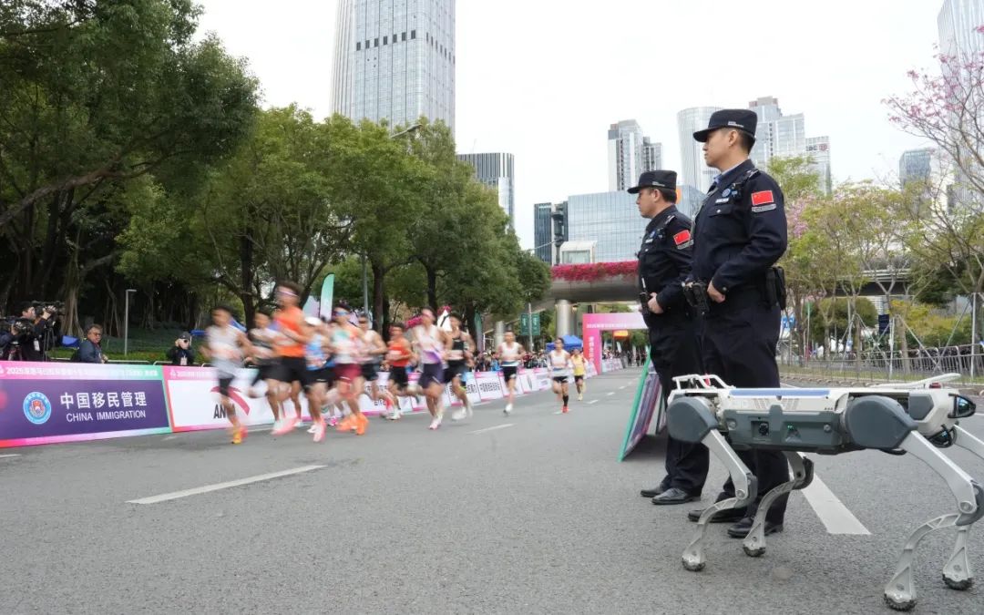 拖欠奥体中心费用球迷非议攻击场馆兰州陇原竞技致歉(图1)